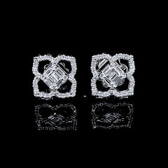 PREORDER | Floral Clover Stud Diamond Earrings 14kt