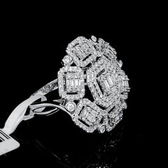 PREORDER | Floral Cluster Shape Statement Diamond Ring 14kt