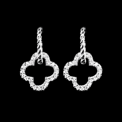 PREORDER | Floral Clover Dangling Diamond Earrings 14kt